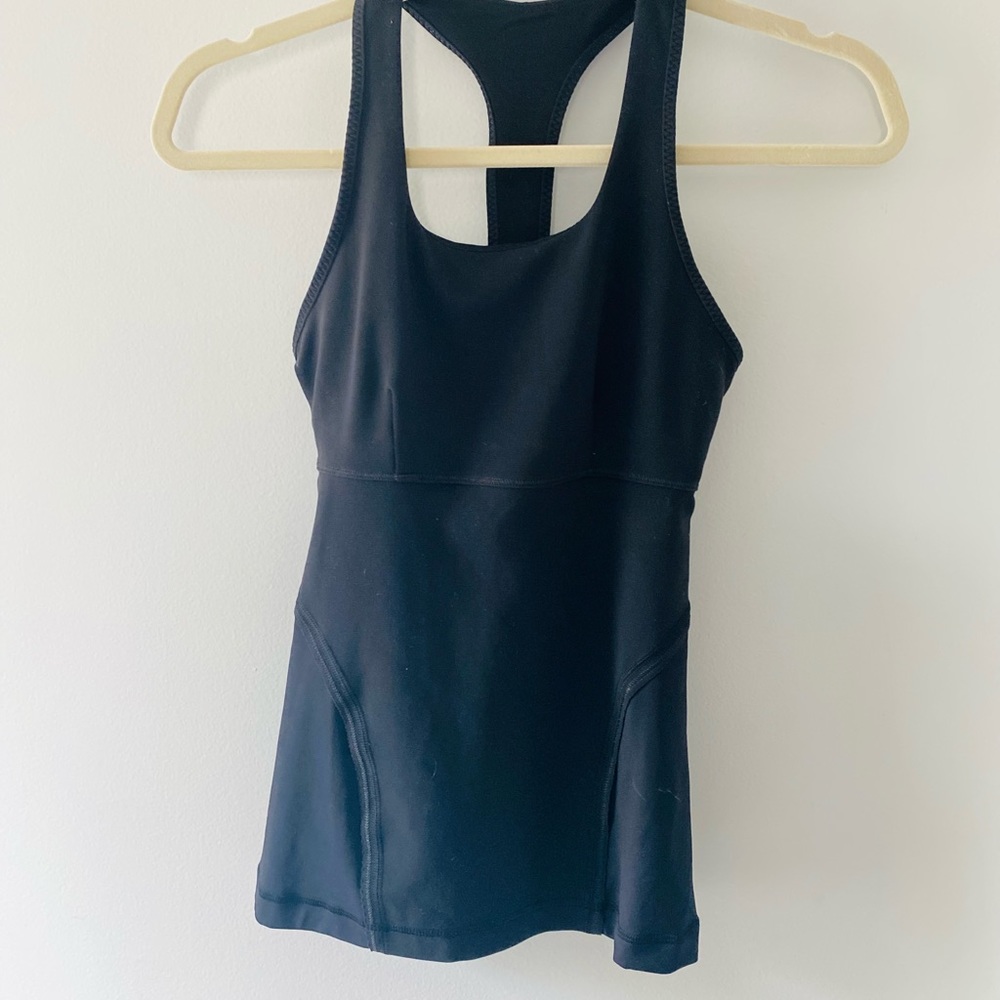 Lululemon Black Build In Bra Tank Top w/racerback size 4